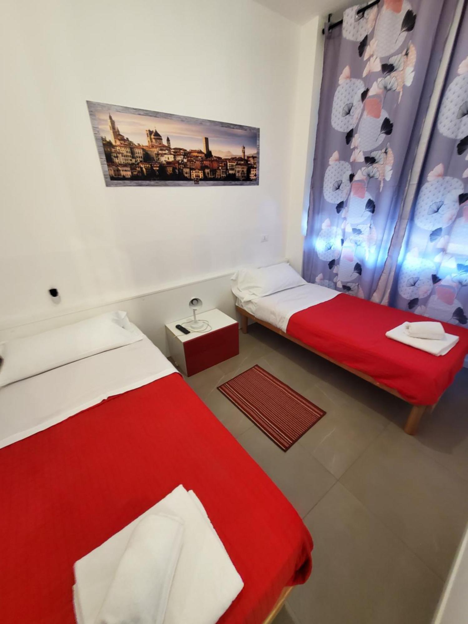 Hb Bonomelli 15 Hotel แบร์กาโม ภายนอก รูปภาพ